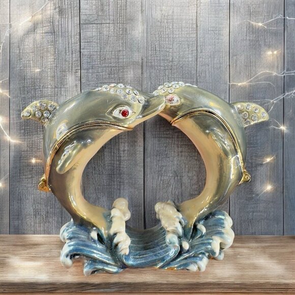 Vintage Enamel Hinged Lid Trinket Box Loving Dolphins Marked CR Metal Trinket - Picture 1 of 13